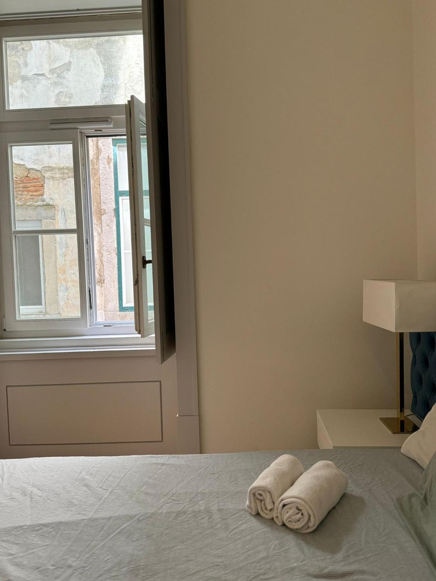 Double With Private Wc In Shared House In Downtown Lisbona