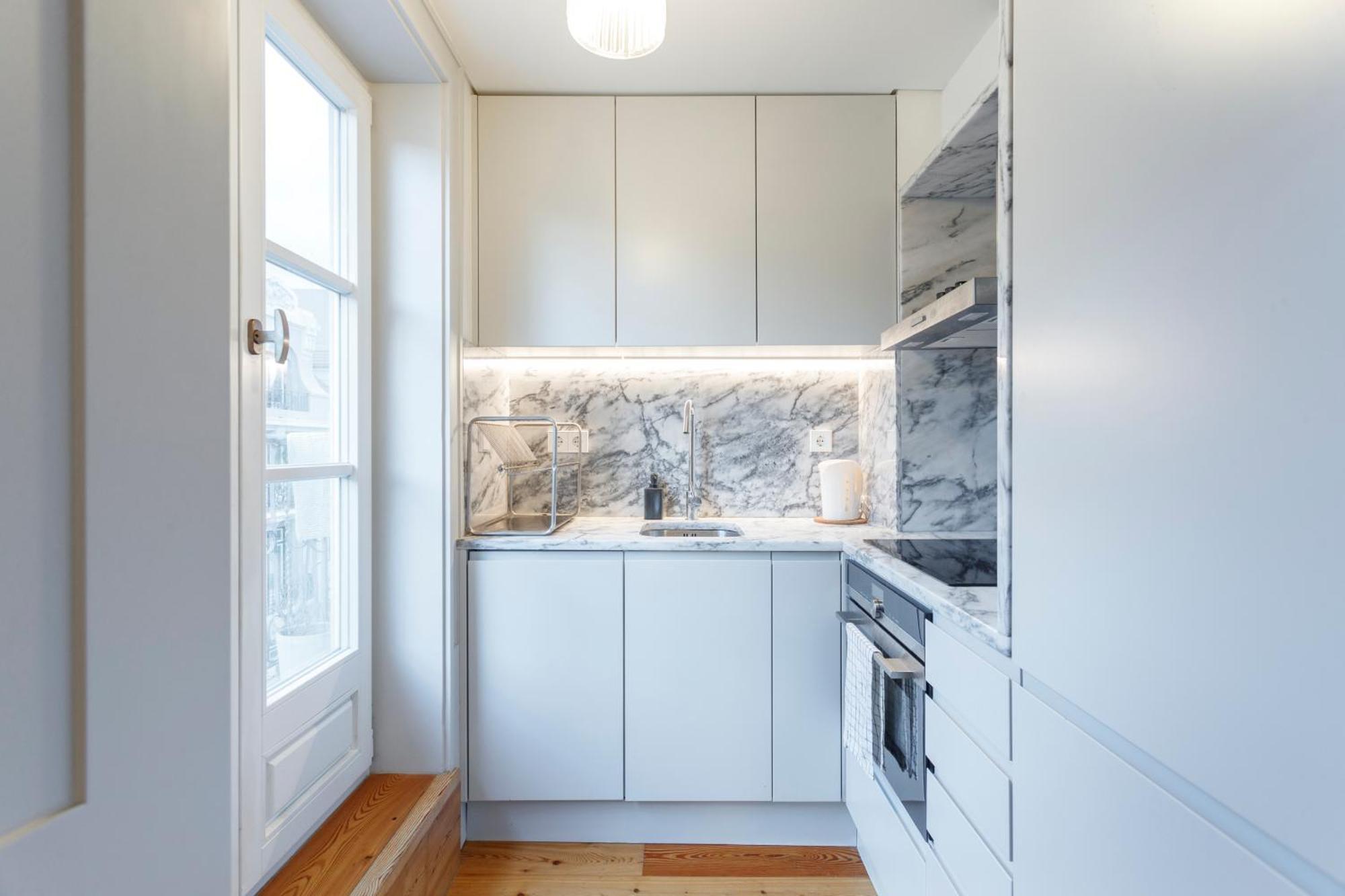Double With Private Wc In Shared House In Downtown Alloggio in famiglia Lisbona